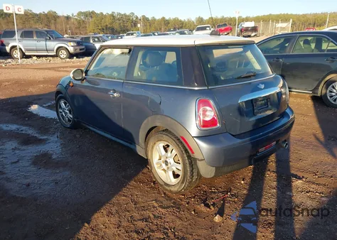 2011 Mini Cooper from USA, damaged, VIN WMWSU3C57BT096780